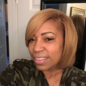 Meet your Posher, Lisa